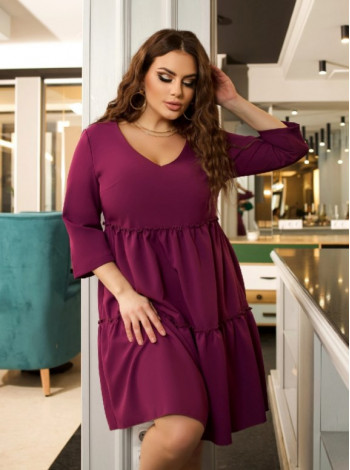 Жіноча сукня для великих стегон